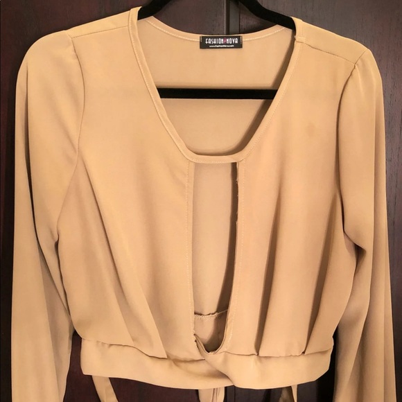 Top - Picture 2 of 5